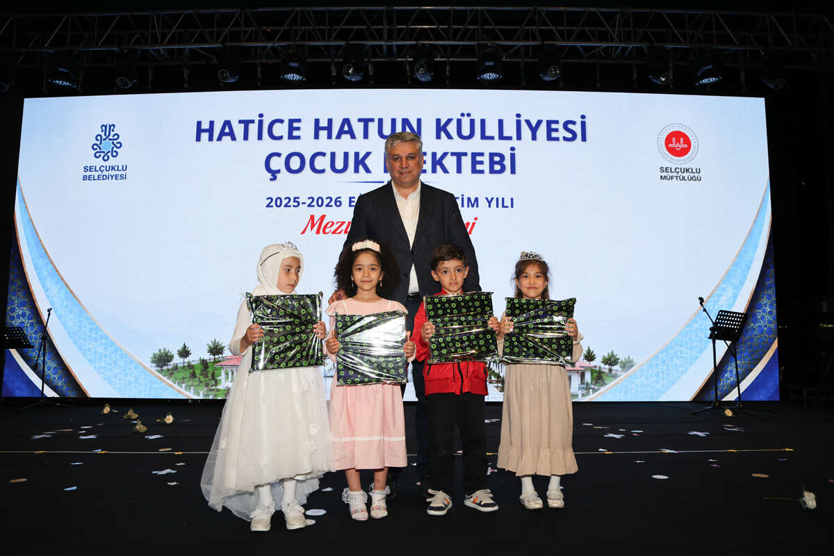 Konya’da Kur’an-ı Kerim ışığında 130 minik yetişti 22